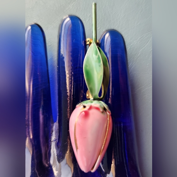 40s SANDOR CO Rose Pink Tulip Bud Olive Green Leaves Enamel Gold RARE Pin Brooch - Picture 14 of 16